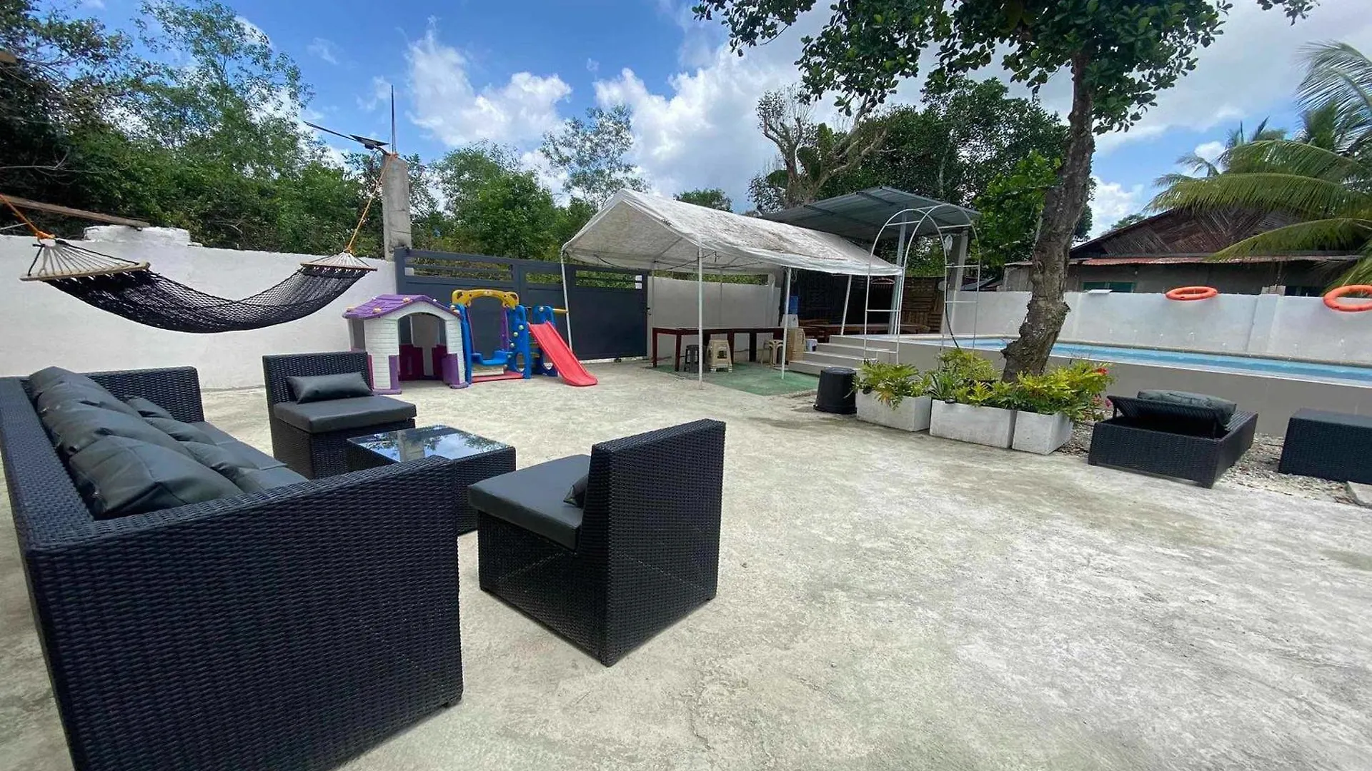 Asiah'S Villa Near City Center Dauis