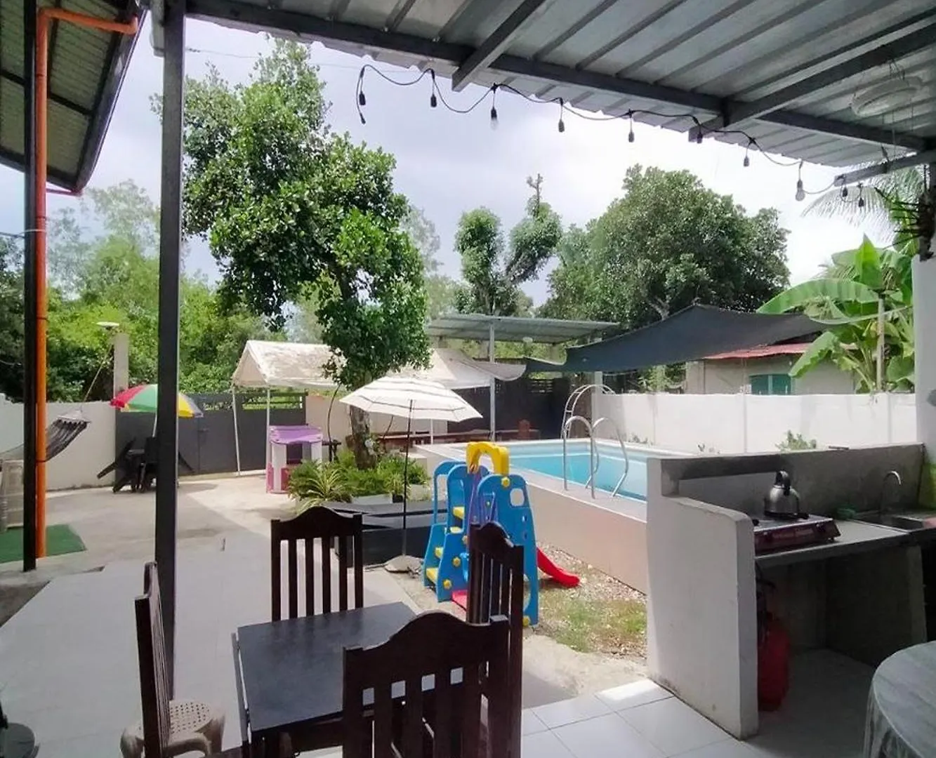Asiah'S Villa Near City Center Dauis
